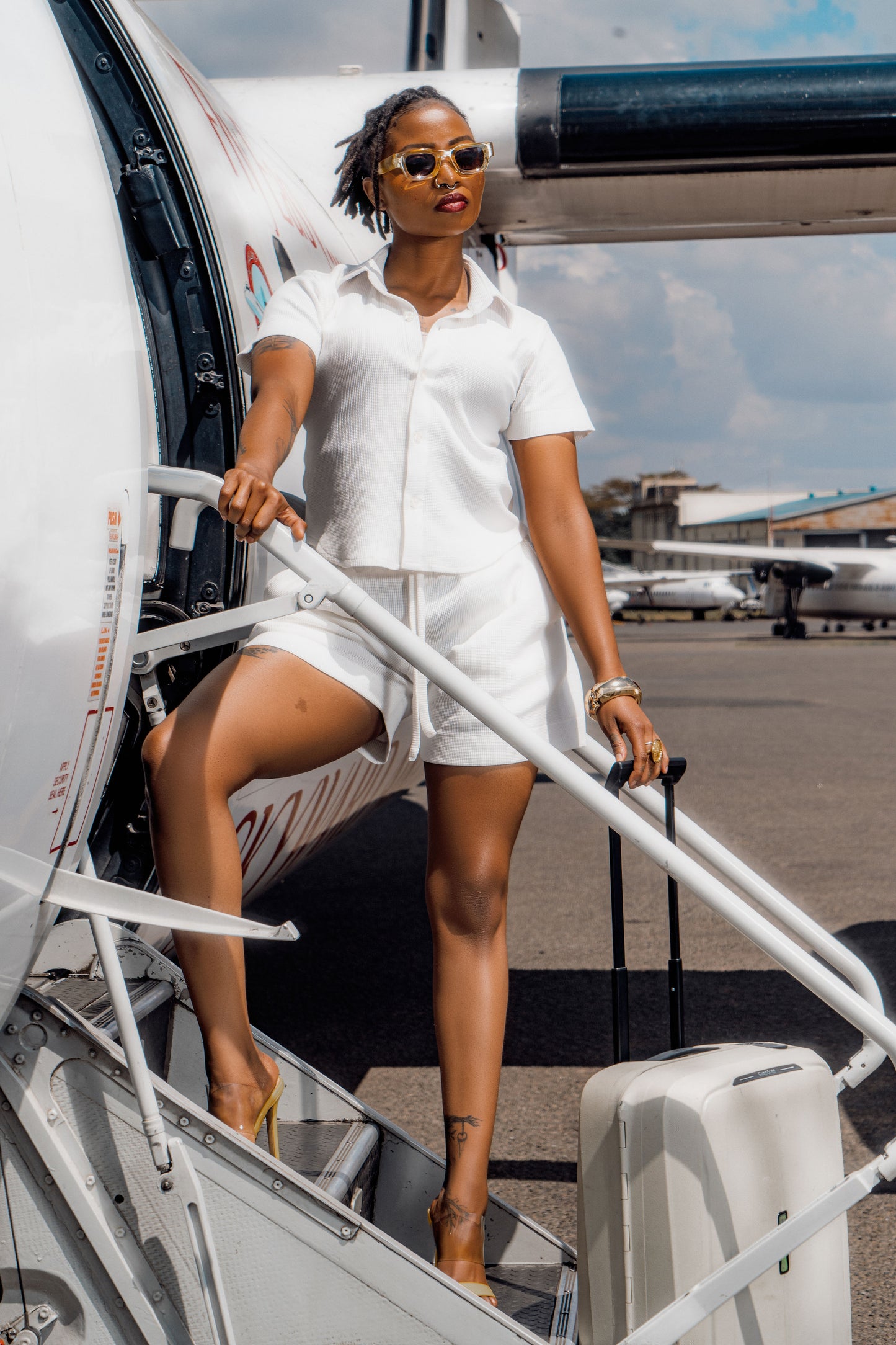 Cropped Textured Travel Shirt