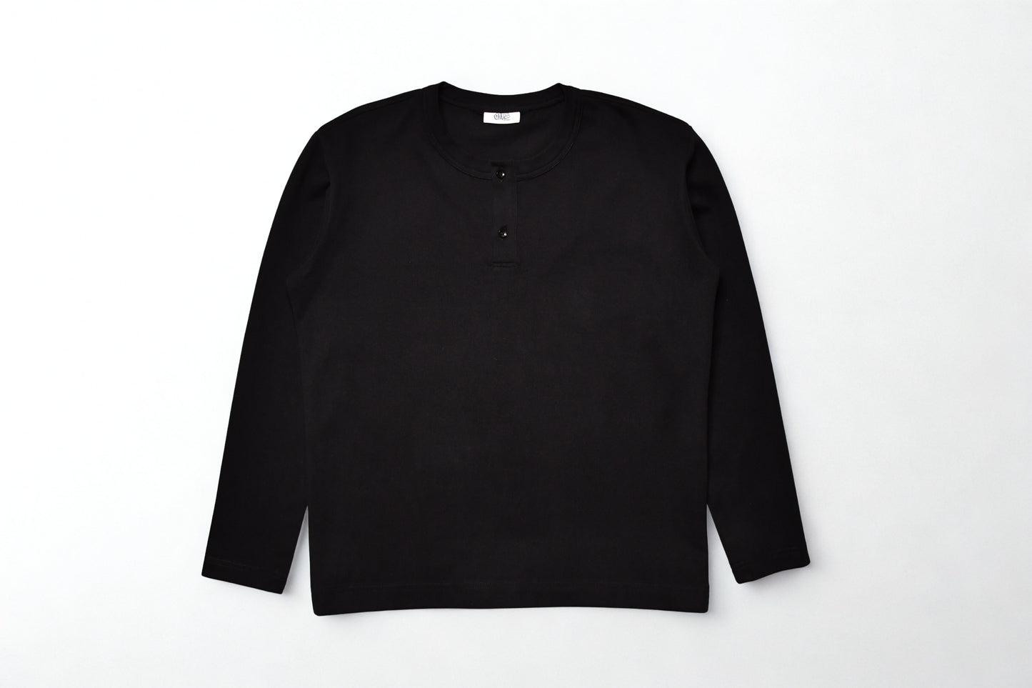 Long-Sleeved Smooth Travel Tee